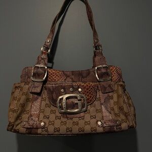 Zeca 2000s Vintage Purse